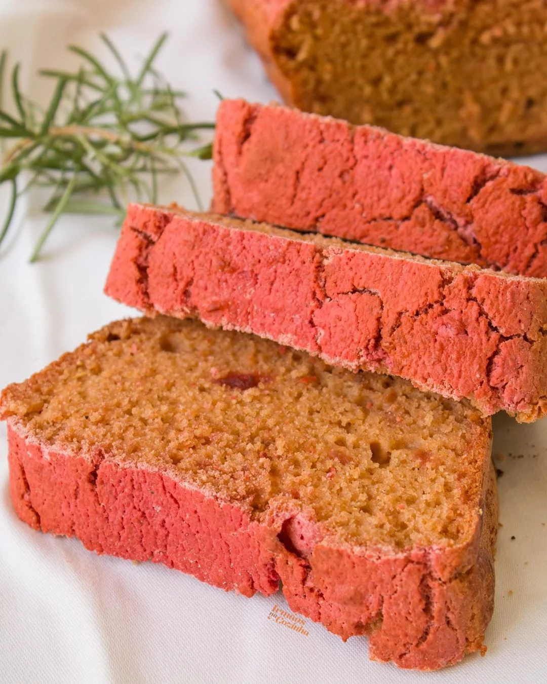 Receita de pao de beterraba sem glúten - Cardápio Saudável