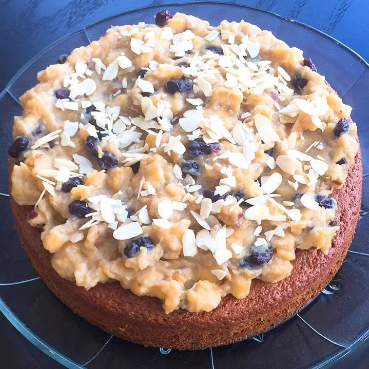 bolo de banana com cranberries e castanha do para