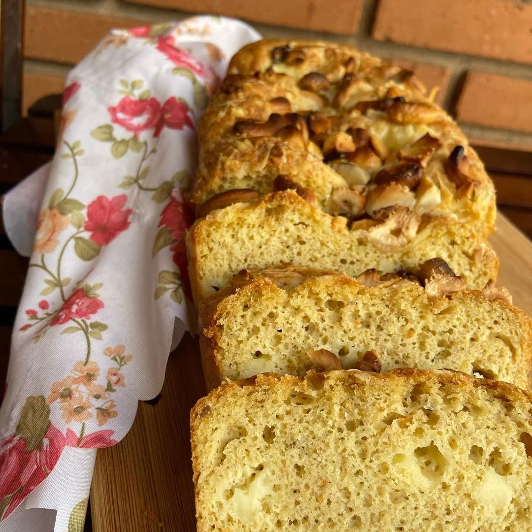 Receita de pão de castanhas e queijo