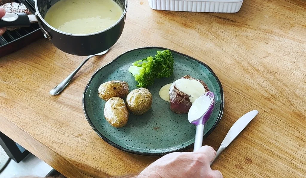 Apresentação filé mignon ao molho gorgonzola