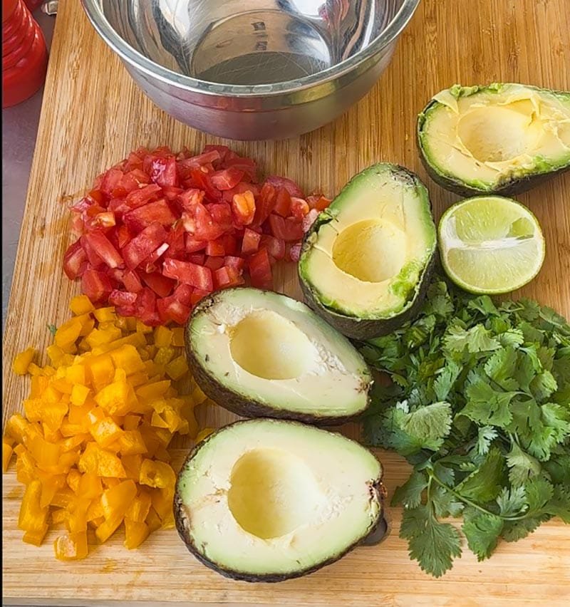 Receita completa salmão grelhado com Avocado e wasabi